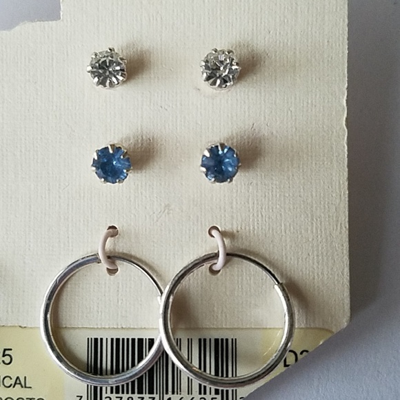 NWT Nickel free silver & blue earring set - Picture 4 of 5